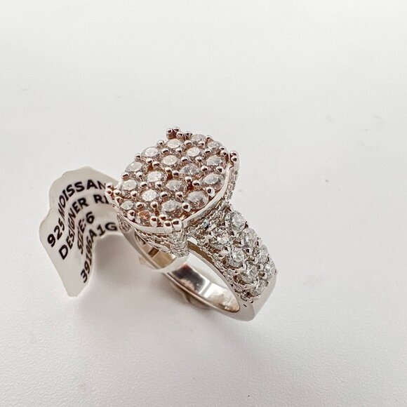 925 Sterling Sliver Moissanite Wedding/Engagement Ring, 2.52ctw VVS Stones Hip H - Picture 3 of 6